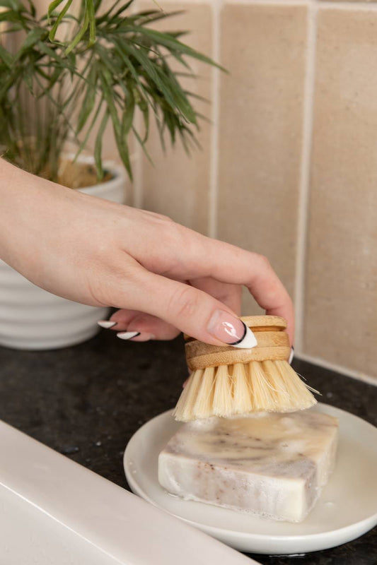 صابون أطباق بزيت شجرة الشاي